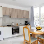 Star 2 Apartament