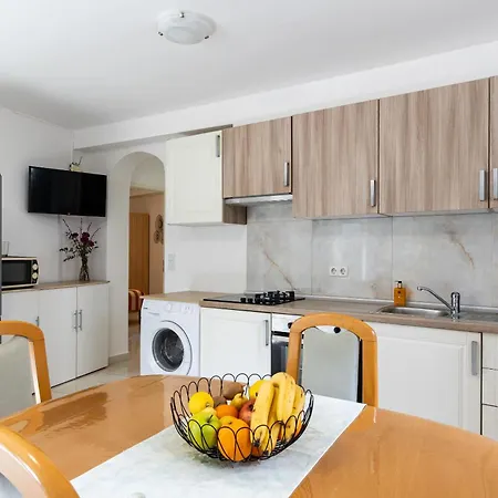 Apartamento Star 2 *