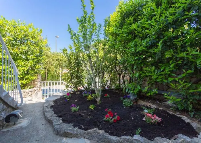 Star 2 Апартаменты